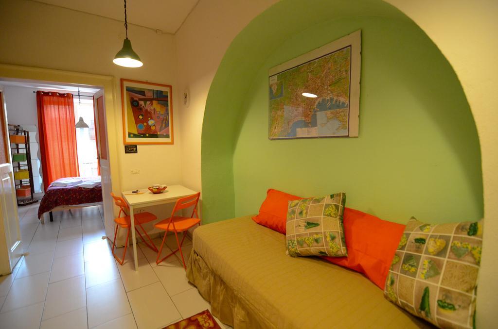 Shine Apartment Неаполь Экстерьер фото